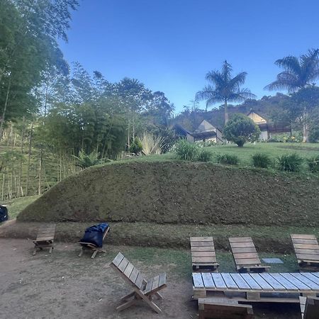 Volare Guatape Isla Hostel Kültér fotó