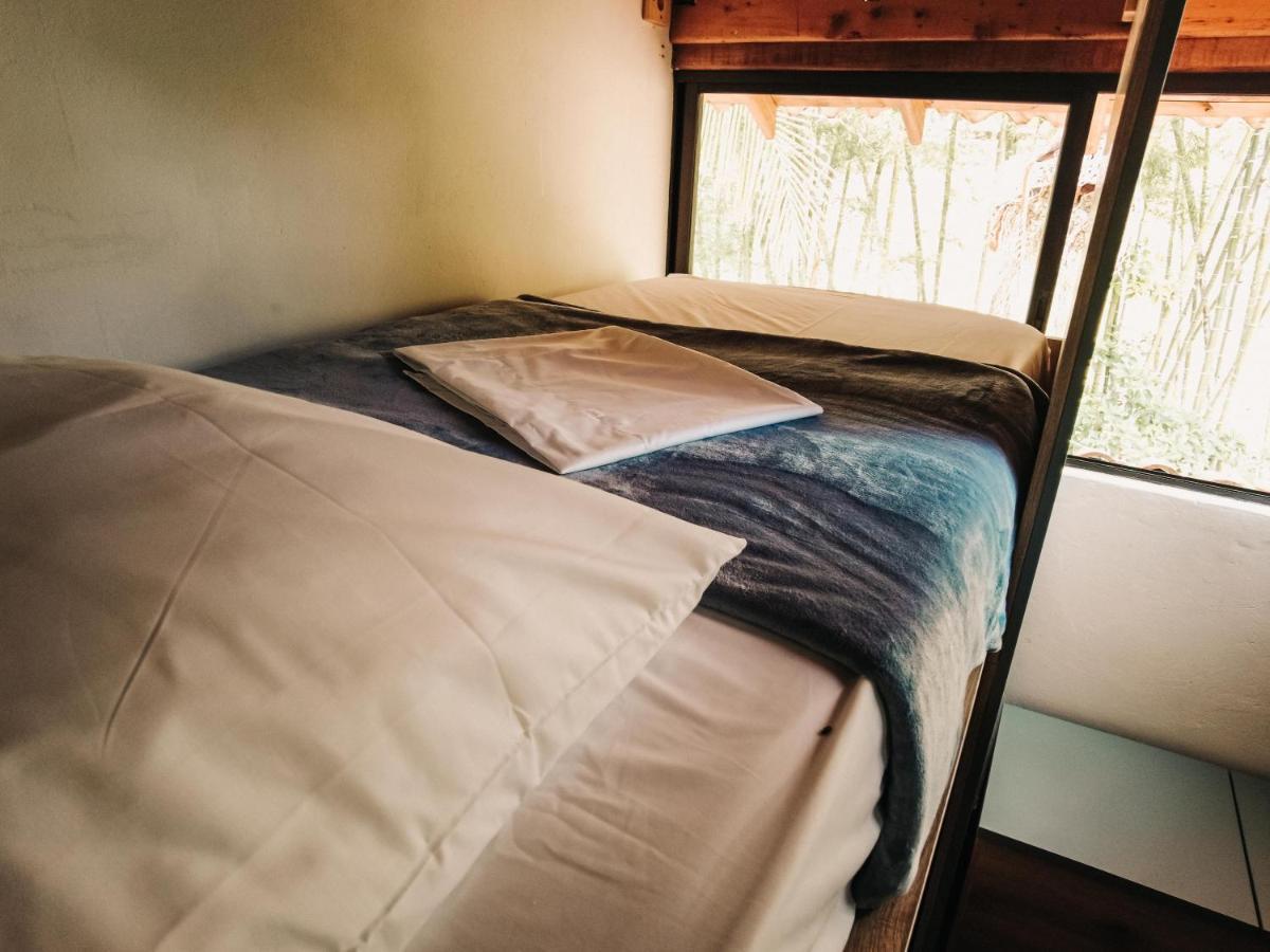 Volare Guatape Isla Hostel Kültér fotó
